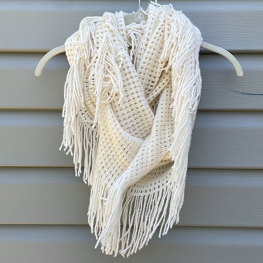 Bass Ivory Fringe Knit Infinity Scarf
